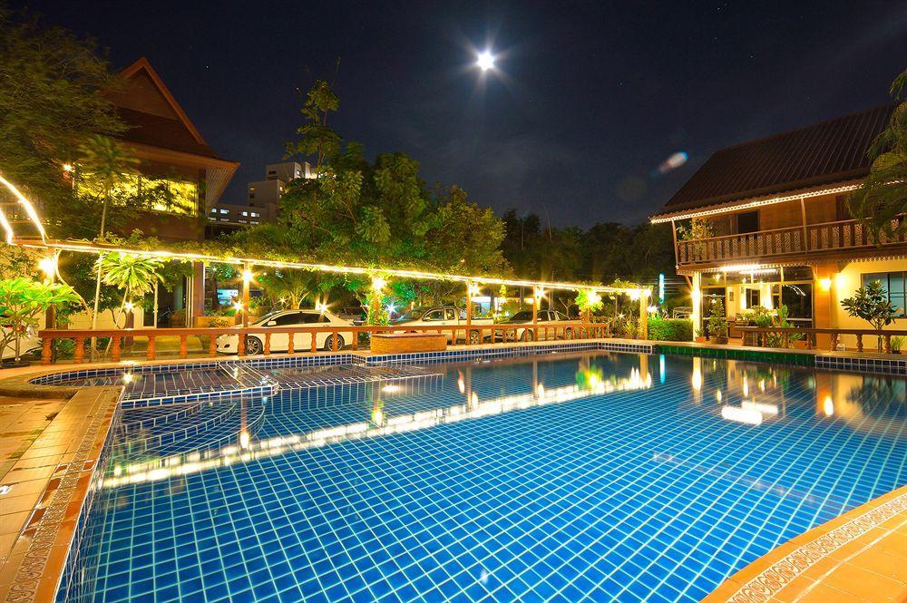 Avila Resort Pattaya Exterior foto