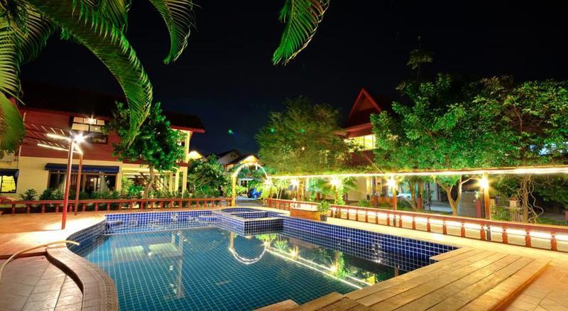 Avila Resort Pattaya Exterior foto